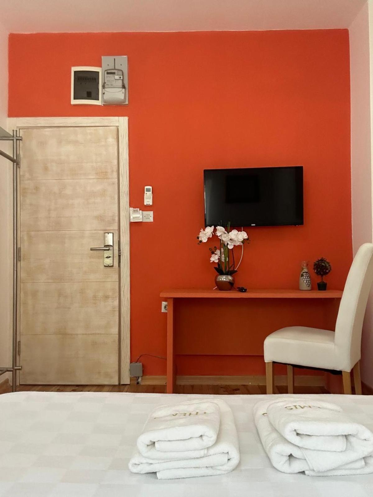 Themis Apart Hotel Котор Экстерьер фото